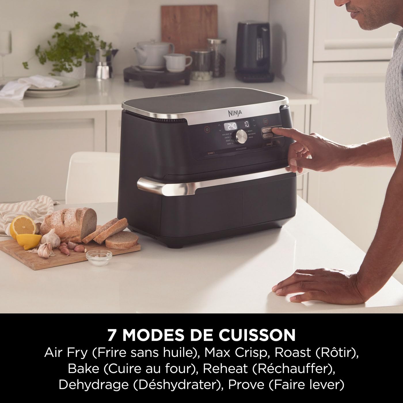 Foodi FlexDrawer Air Fryer 2 Compartiments Avec Séparateur Amovible, Grande Capacité 10.4L, Air Fryer 7-en-1, Max 240°C, Pièces Antiadhésives Amovibles Lavables Au Lave-Vaisselle, Noir